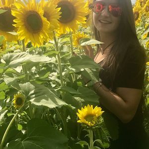 Meet your Posher, Victoria